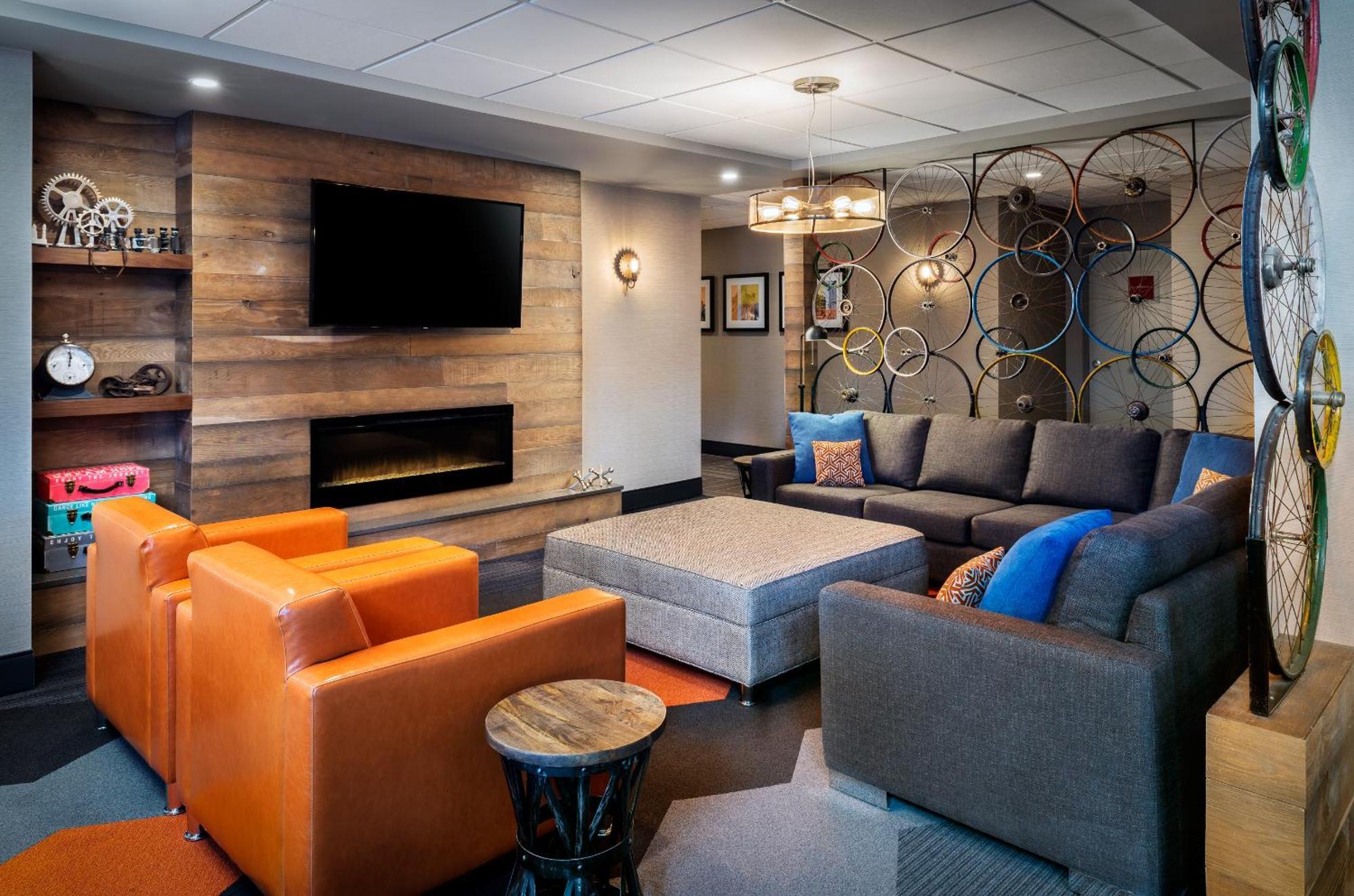 Four Points By Sheraton Barrie Exteriör bild