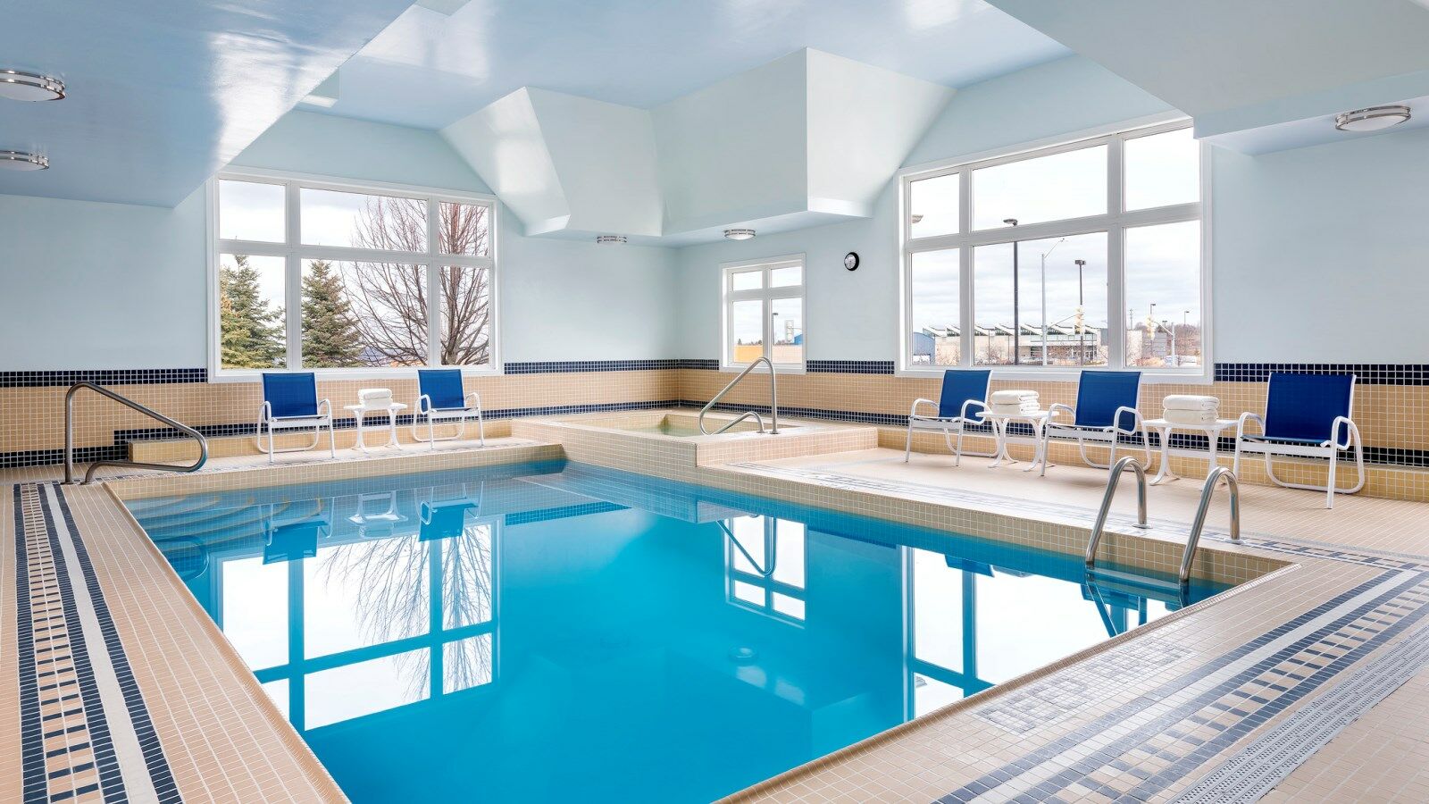 Four Points By Sheraton Barrie Exteriör bild